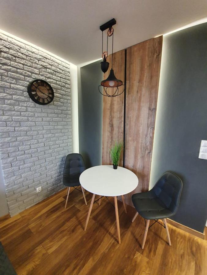 Nowe Apartamenty Ilawa Odnowiciela Z Klimatyzacja ภายนอก รูปภาพ